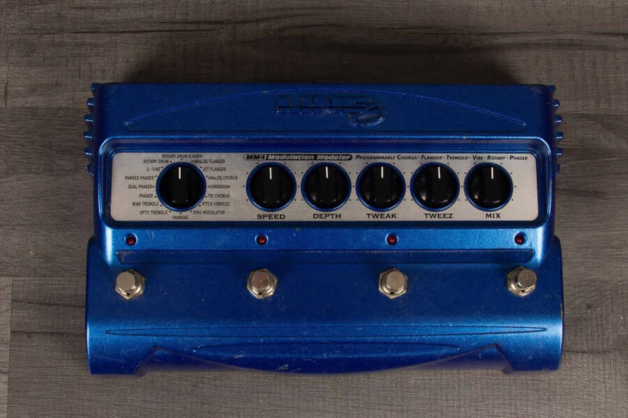 USED - Line 6 MM4 Modulation Modeler and PSU | Musicstreet