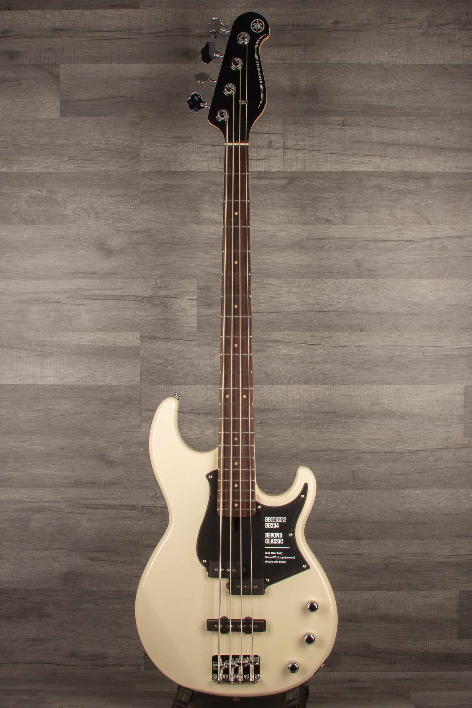 Yamaha BB234 Bass - Vintage White