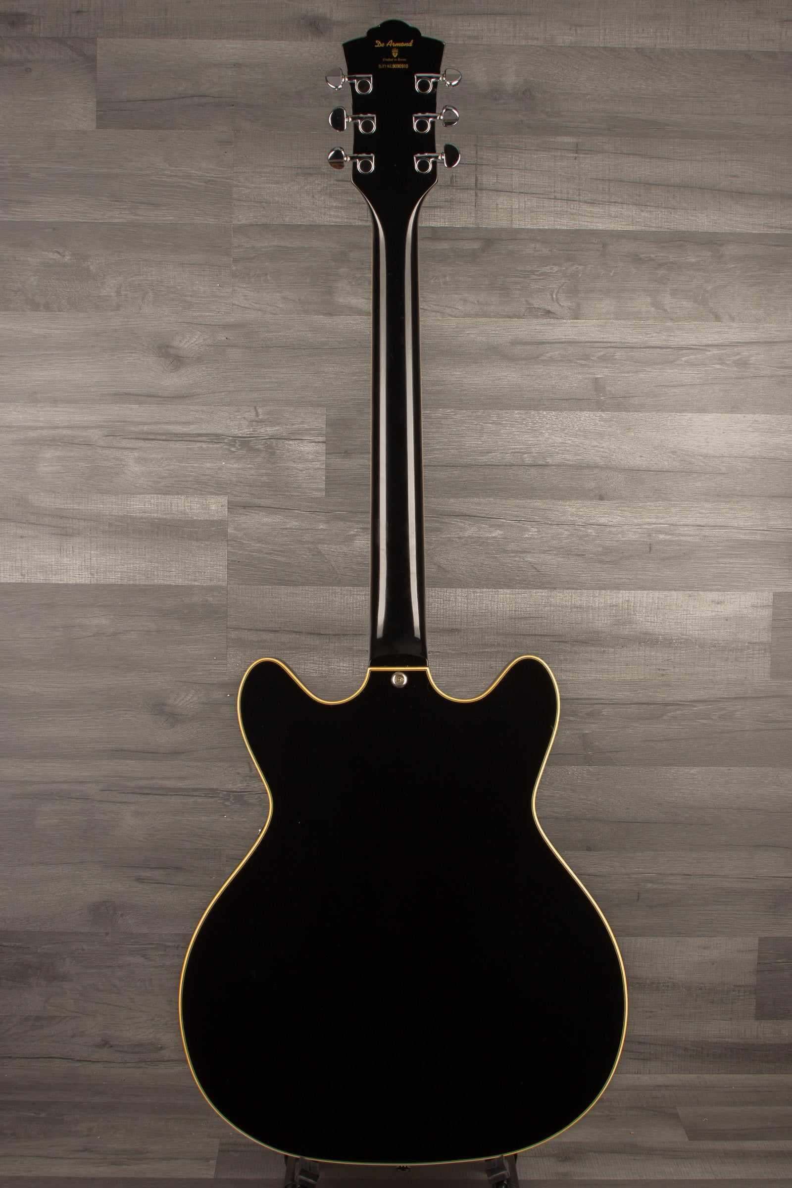 USED - Guild Starfire Custom Black inc hard case