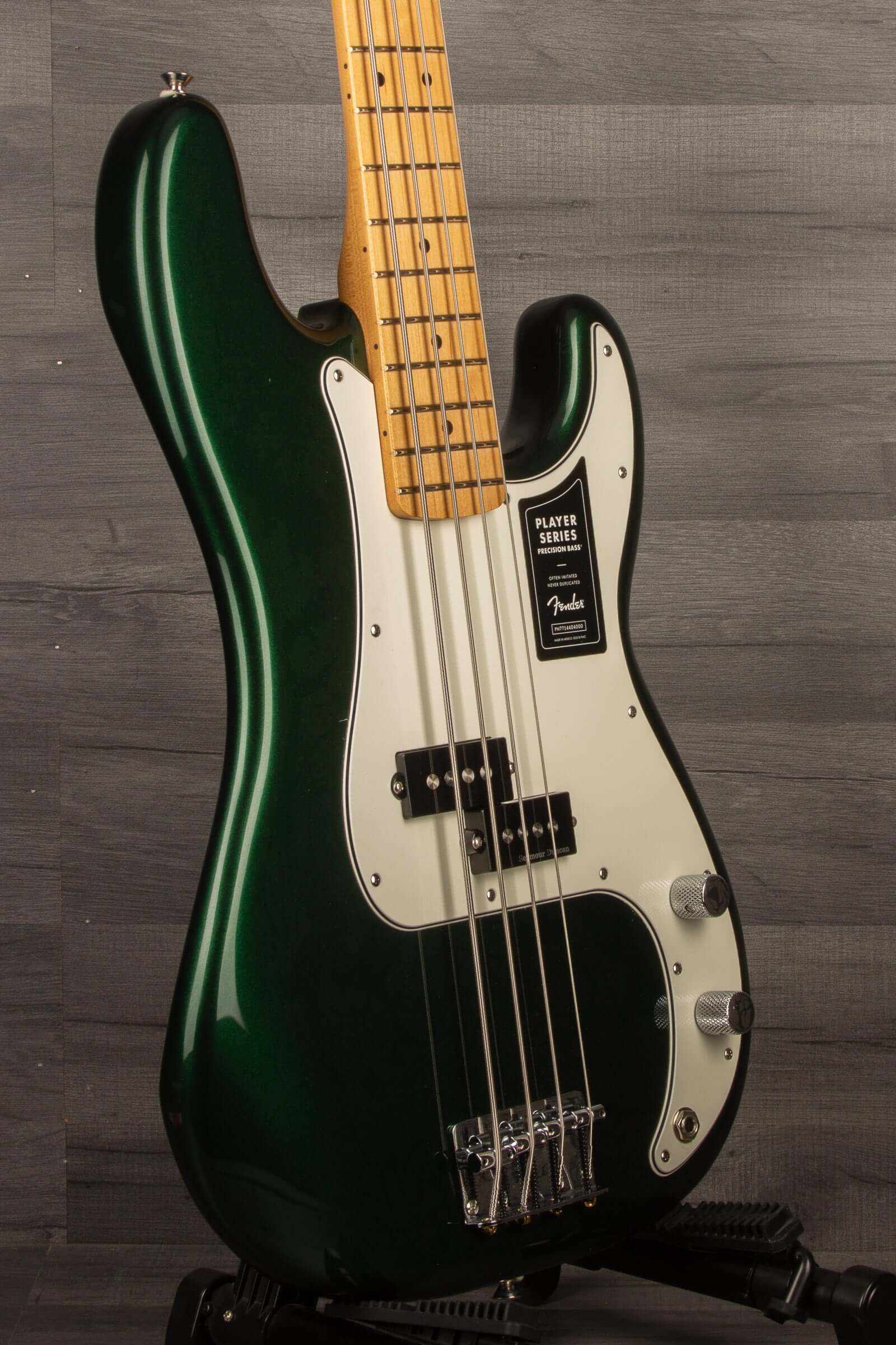 Fender Limited Edition Player Precision Bass®, Maple Fingerboard, British Racing Green | MusicStreet