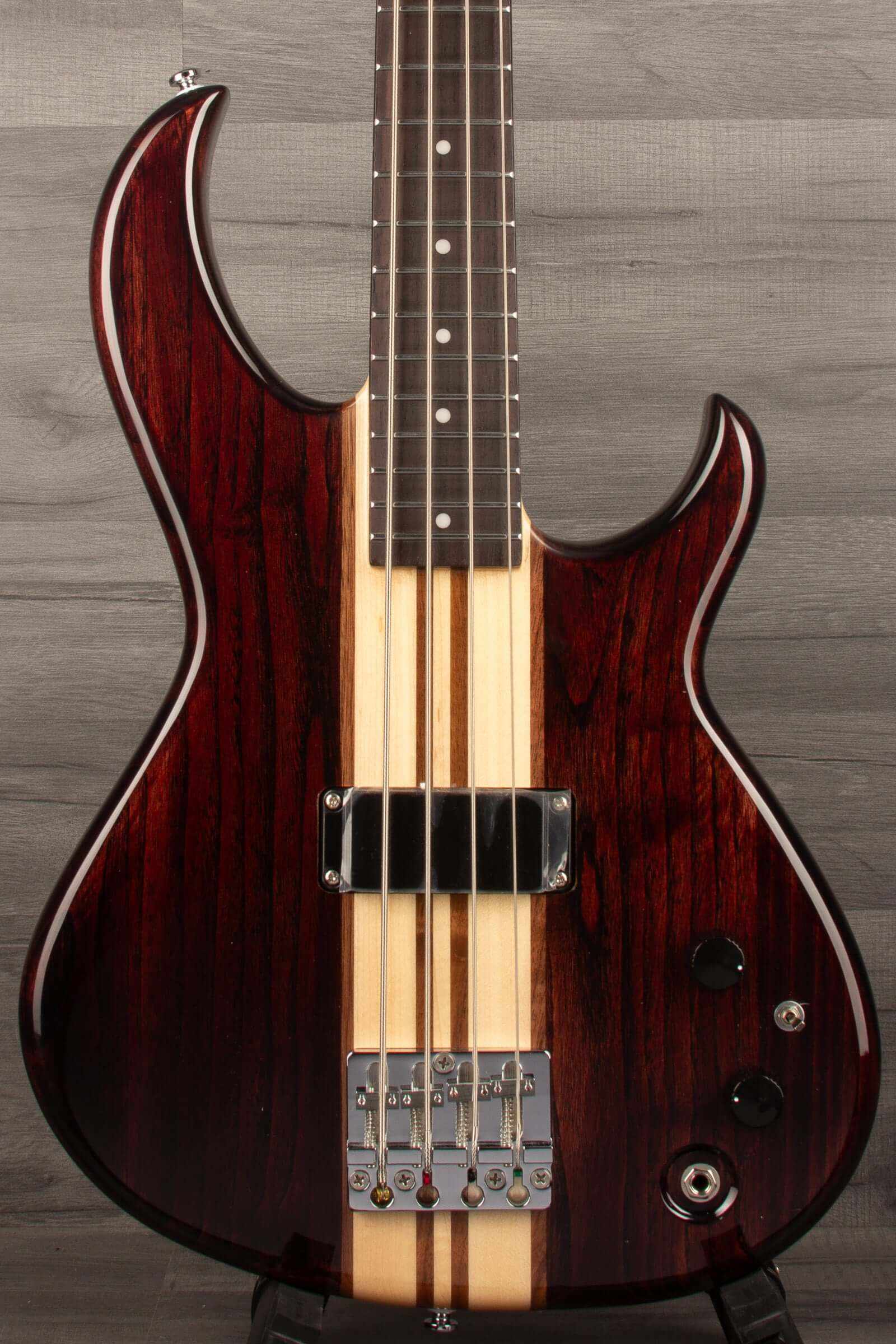 Aria SB-700 Bass Guitar - Walnut