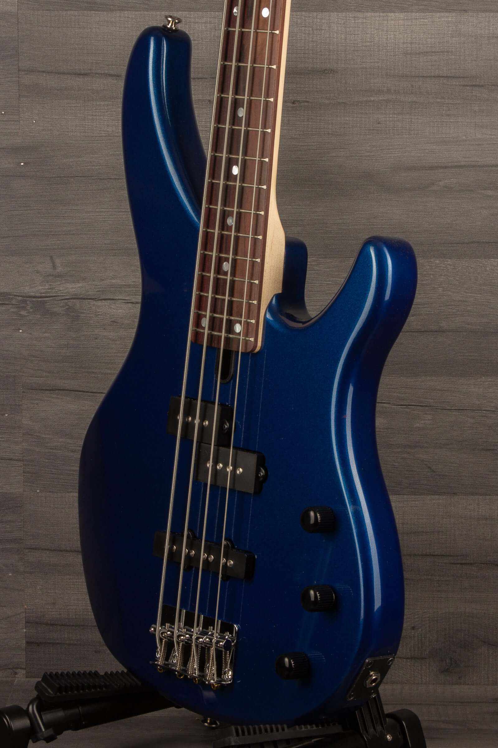 Yamaha TRBX174 Bass, Dark Blue Metallic