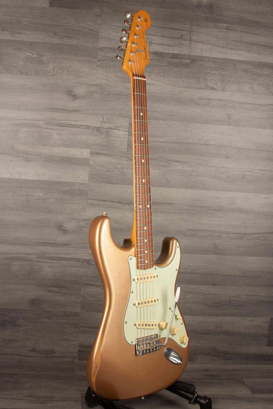 USED - Fender Vintera Road Worn '60s Stratocaster Firemist Gold