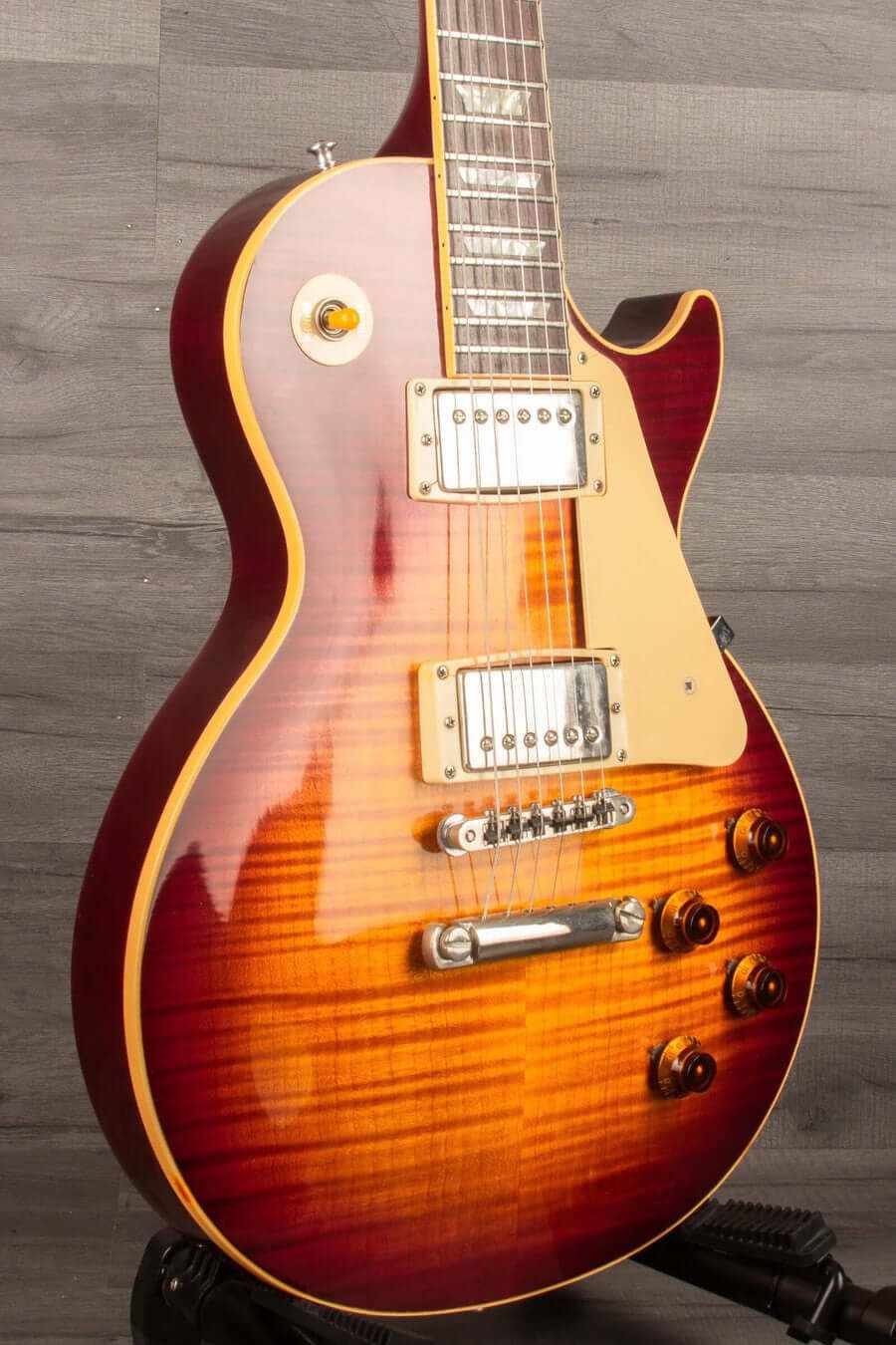 USED - Gibson Les Paul Pre-Historic 1959 Flametop Reissue Electric Guitar - 1986 - MusicStreet