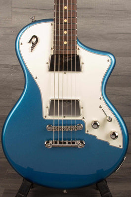 Duesenberg Julietta Electric Guitar in Catalina Blue - MusicStreet