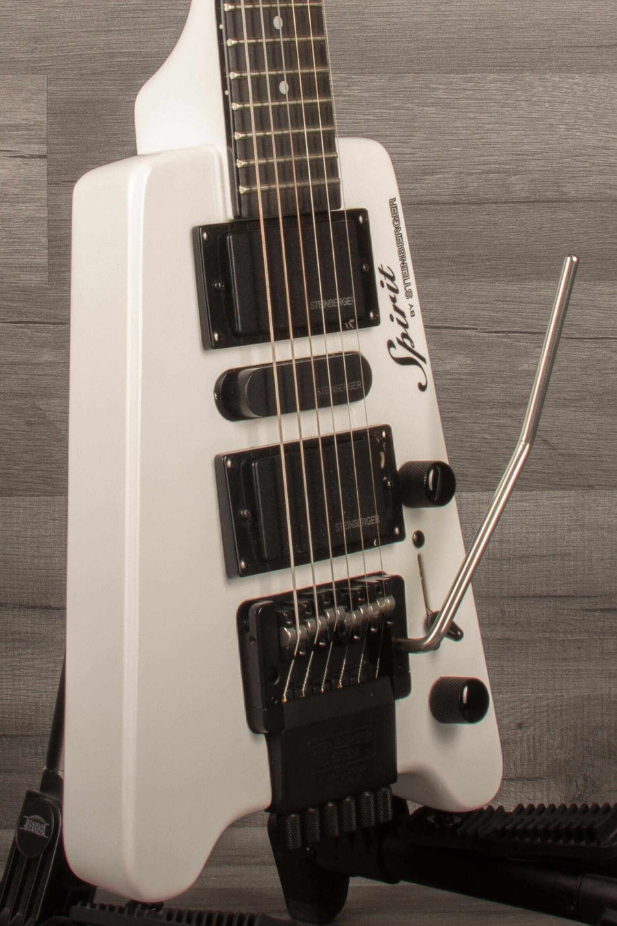 USED - Steinberger Spirit GT-Pro Deluxe, White