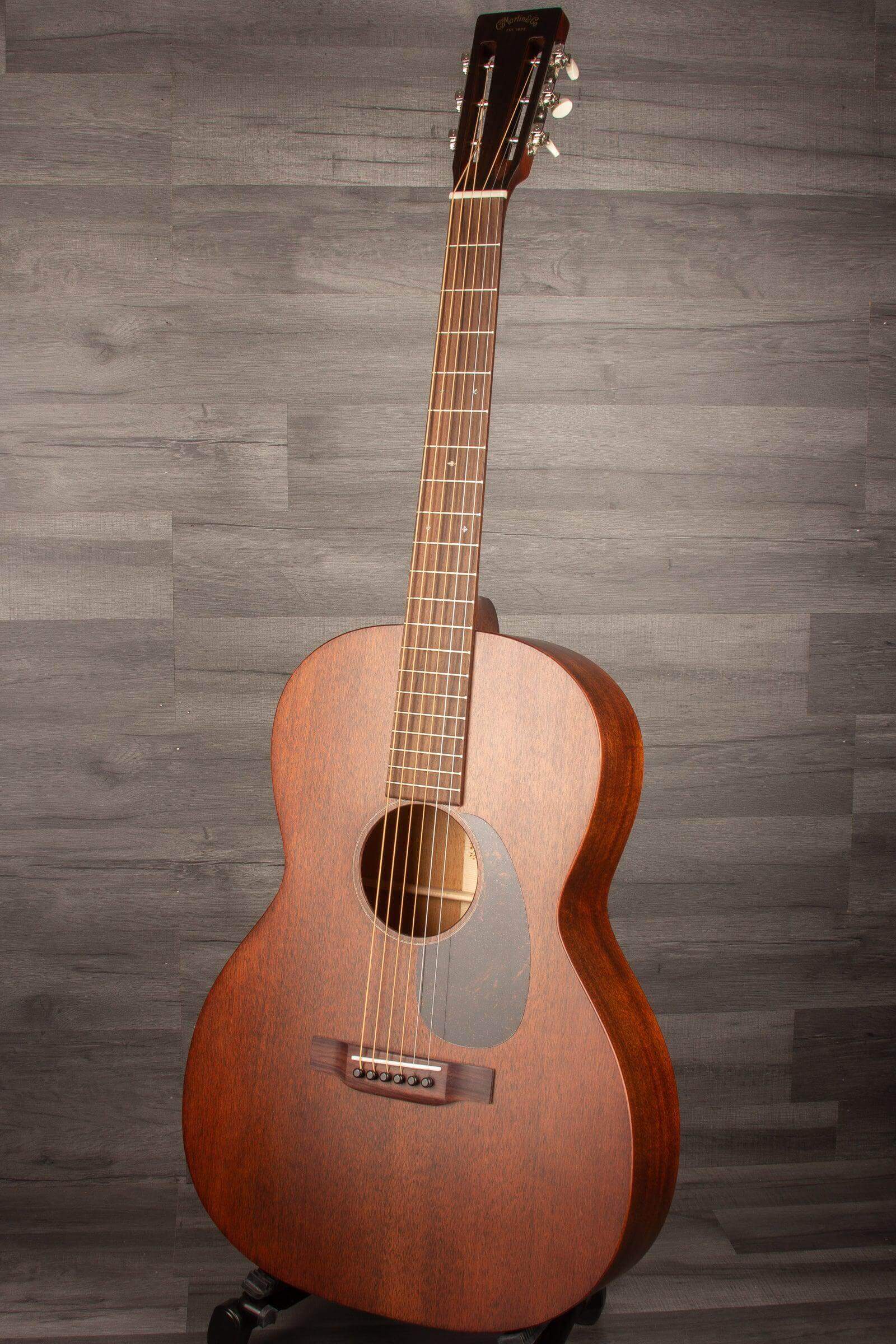 Martin 00015SM Acoustic guitar