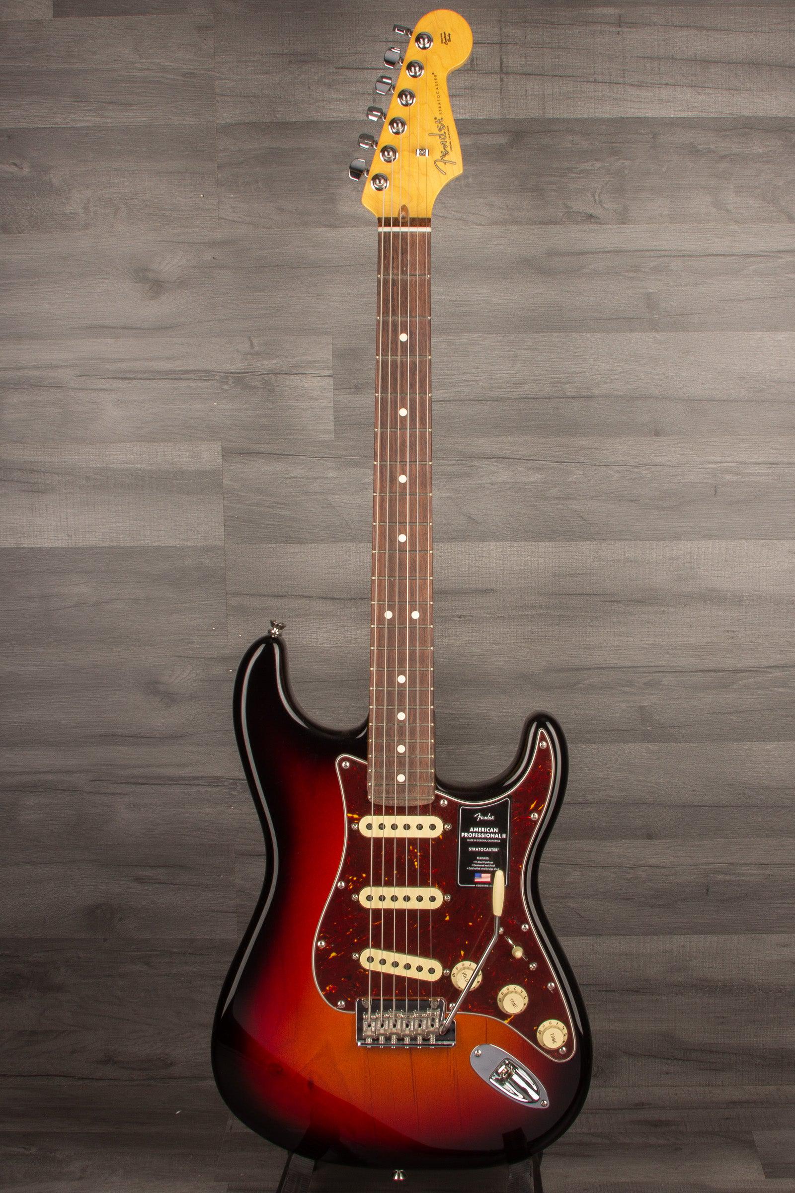 Fender American Professional II Stratocaster - Sunburst - Rosewood - MusicStreet