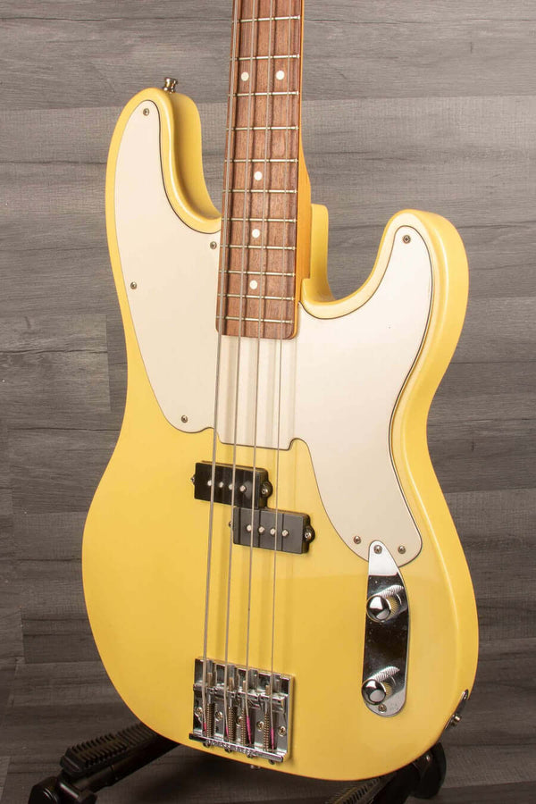 USED - Fender Mike Dirnt Artist Series Signature Precision Bass - Blonde - 2004 - MusicStreet