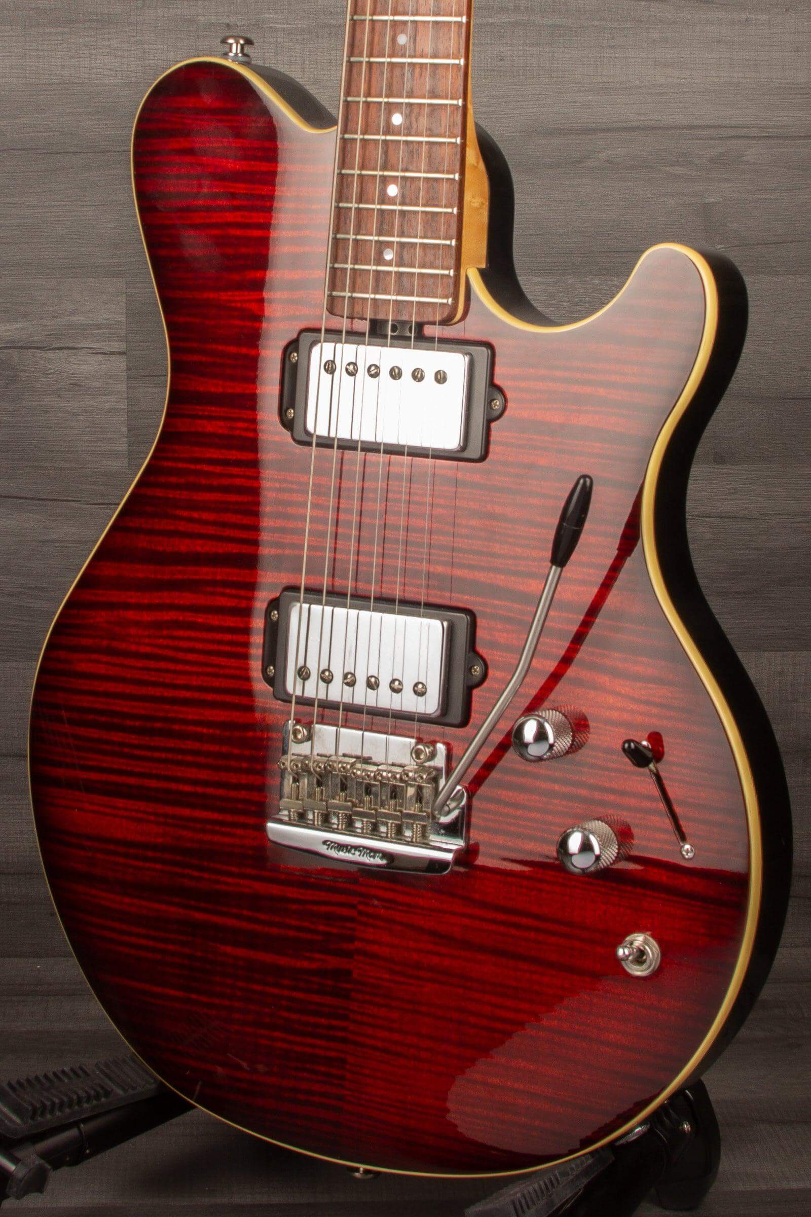 USED - Music Man 25th Anniversary Venetian Redburst - MusicStreet