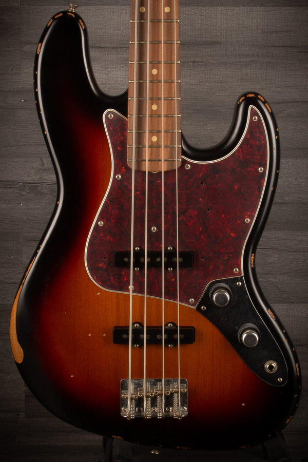 Fender 60th Road Worn '60s Jazz Bass 3-Tone Sunburst