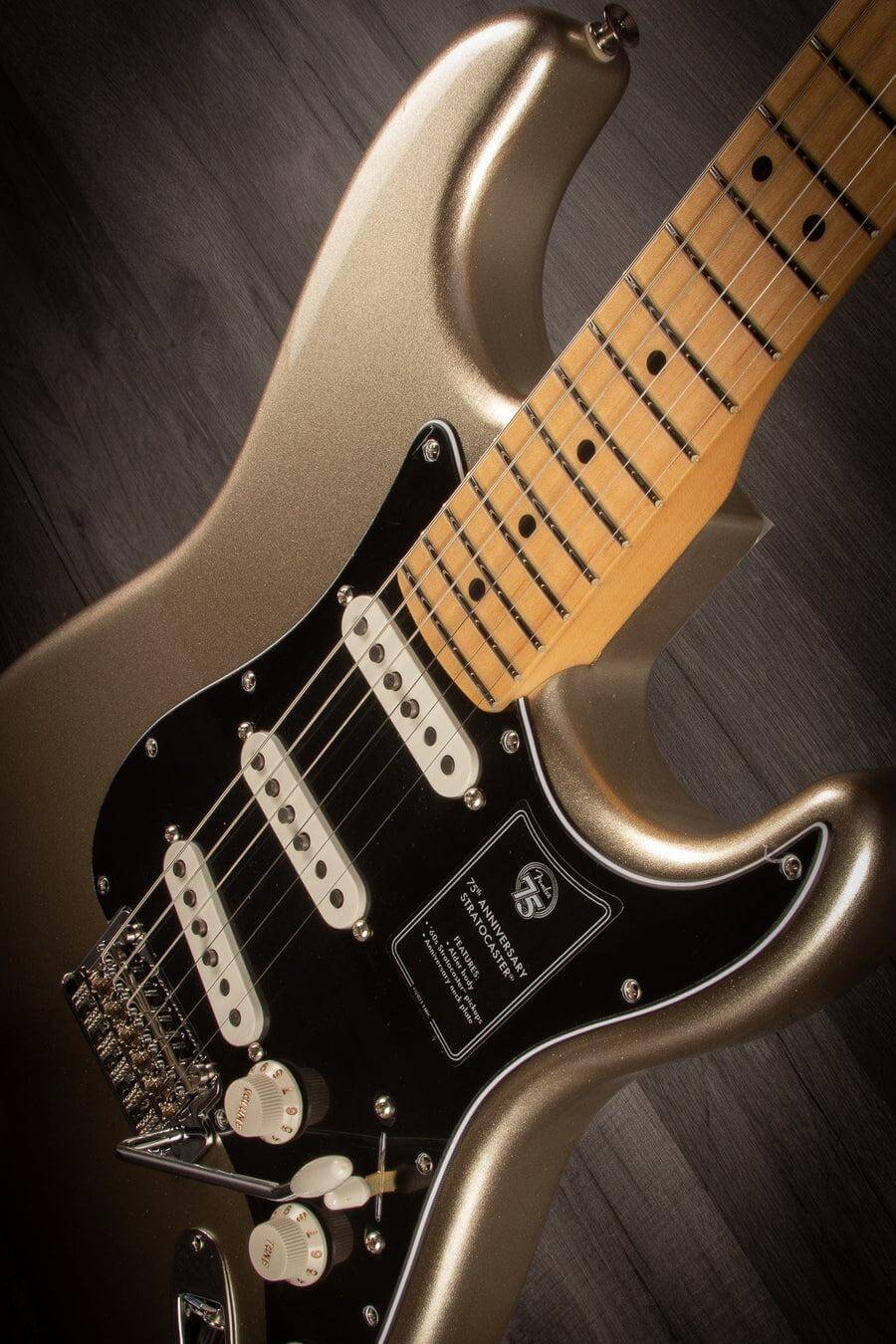 Fender 75th Anniversary Stratocaster Electric Guitar - Diamond Anniversary