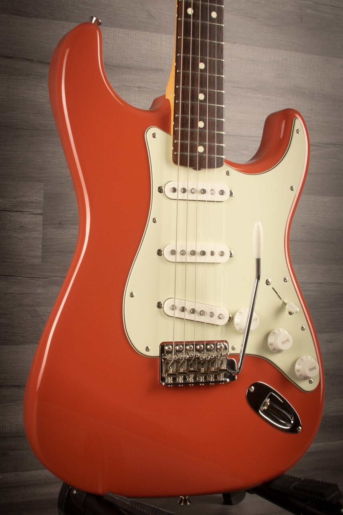 USED - 2021 Fender MIJ Traditional 60s Stratocaster - Fiesta Red