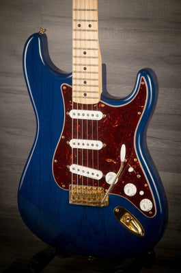 Fender Electric Guitar USED - Fender 2014 Mexican Deluxe Player Stratocaster - Sapphire Blue