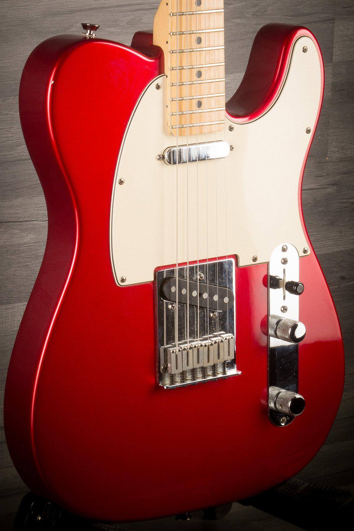 USED - Fender American Standard Telecaster 2005 - Candy Apple Red - inc hard case