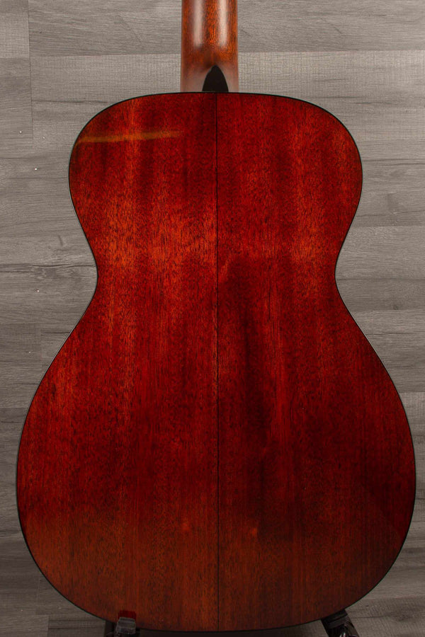 Martin 0 18 Standard Series Acoustic Guitar FREE DELIVERY