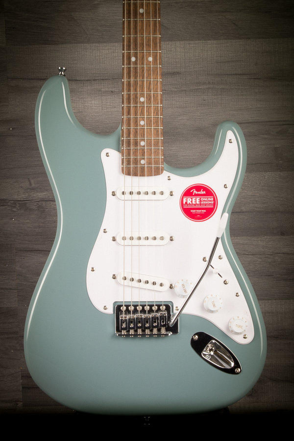 Squier bullet stratocaster on sale sonic grey